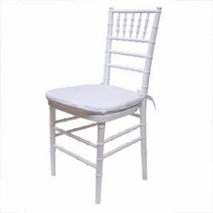 כיסא צ'ברי לבן