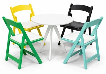 שולחן פריז לבן קוטר 70 ס"מ + 4 כסאות פסטל בצבעים